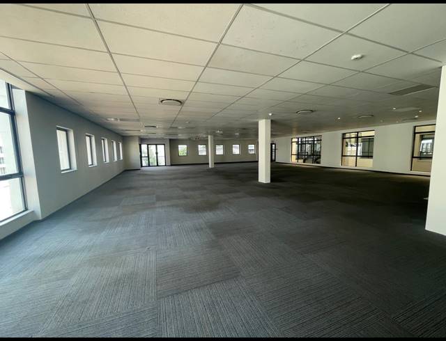 566M² OFFICE TO LET IN RIVONIA